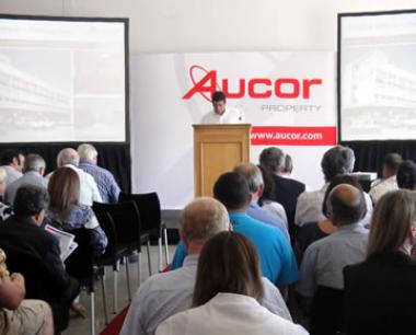 Aucor recently took to auction a selection of properties forming part of a national property portfolio owned by a consortium of private businessmen. The anchor tenant of most properties is Old Mutual.