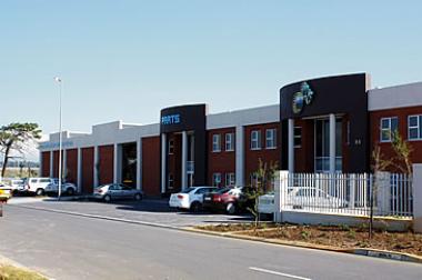 View of Brackengate Business Park in the Western Cape’s Northern Suburbs, showing new premises for the Gearbox Repair Centre.