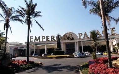 Sun International plans to acquire gaming and hotel company Peermont Group, which owns Emperors Palace in Kempton Park.