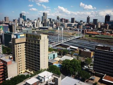 2015 was characterised by an weak economic environment translating into slower activity in Johannesburg and Cape Town property market, according to Zandile Makhoba, Head: Research, JLL South Africa.
