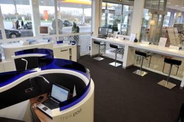 Regus business lounge opens at Shell motorway station