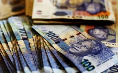 The South African rand has always been one of the most volatile currencies around, but many investors probably feel the last few months have been particularly bad.